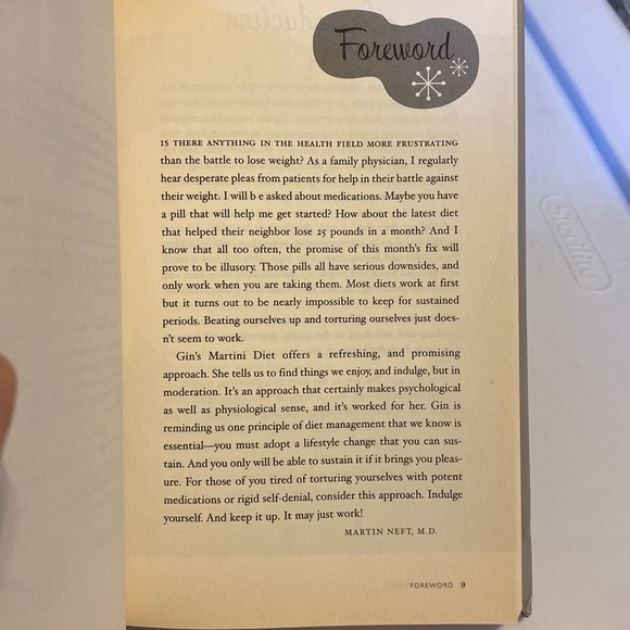 New The Martini Diet by Jennifer “Gin” Sander Hardback Book - Picture 6 of 7